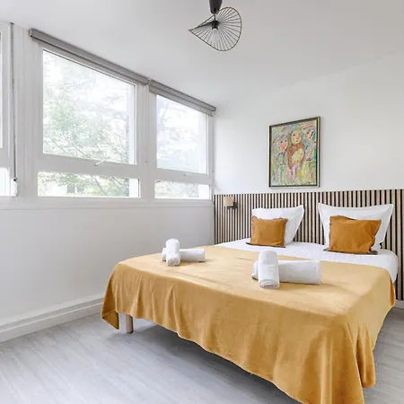 Cosy Saint Fargeau Gambetta 4 Apartment
