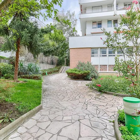 Apartment Cosy Saint Fargeau Gambetta 4 Paris